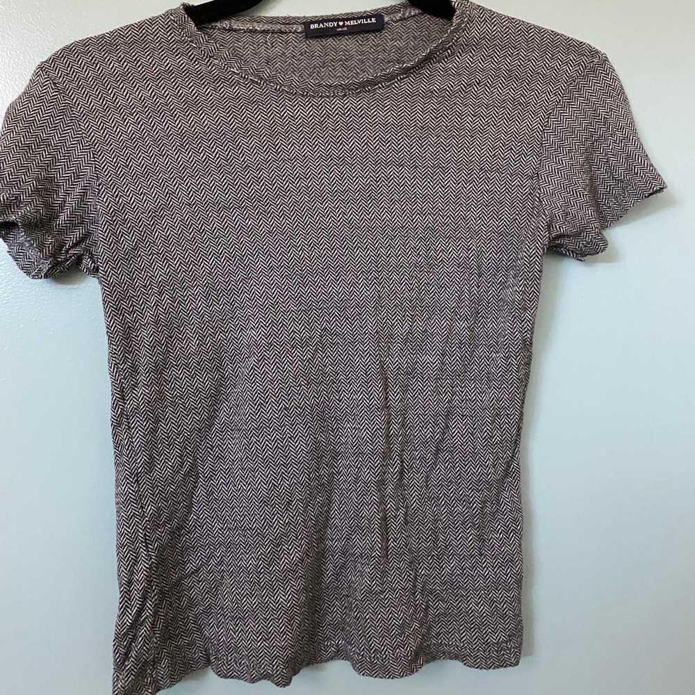 Brandy Melville crop top